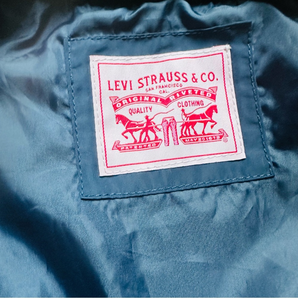 LEVI’S BOMBER JACKET - Picture 3 of 5